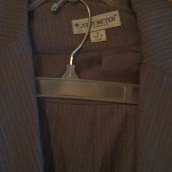 Suit - Picture 2 of 3